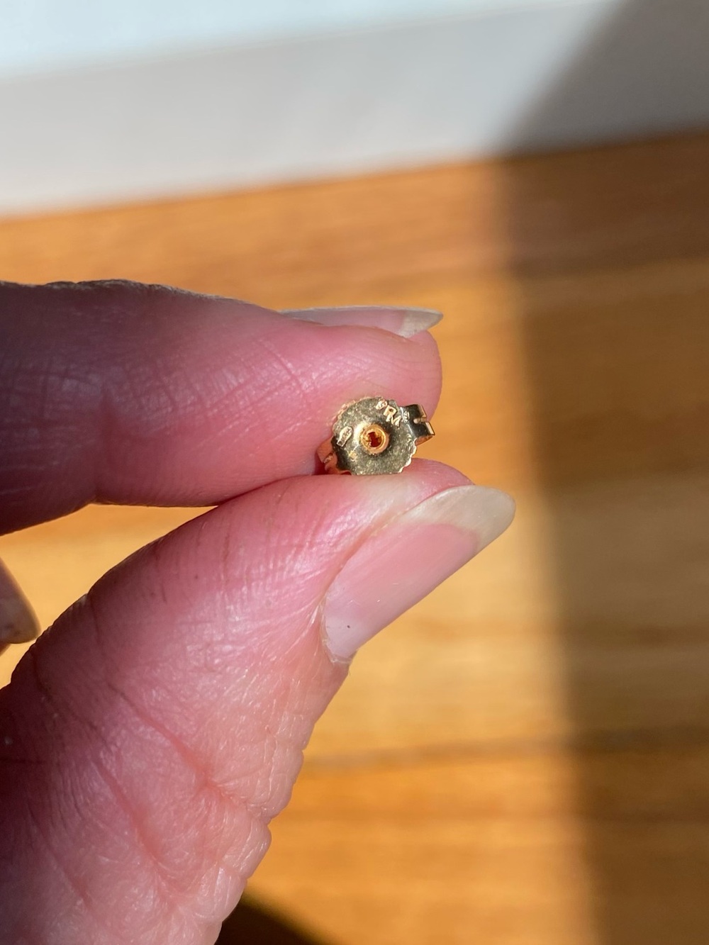 Vintage Majorica Pearl Stud Earrings 18k Yellow Gold | ORO Primera Ley Box | EUC - Picture 9 of 9